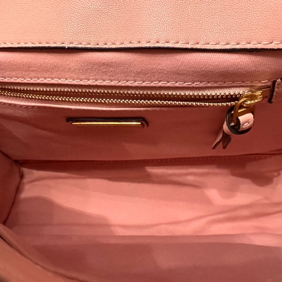 Tory Burch Shell Pink Leather Shoulder Bag - Picture 8 of 9